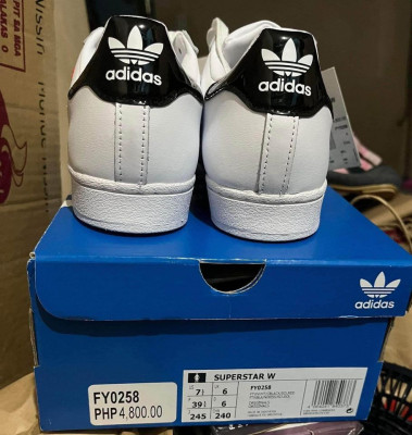 Adidas super star