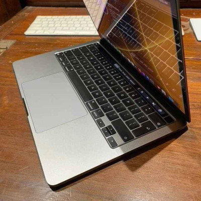 Macbook pro M1 13 inch 2020