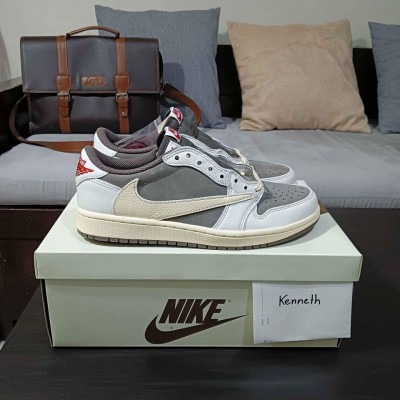 Jordan 1 Low x Travis Scott "Reverse Mocha"