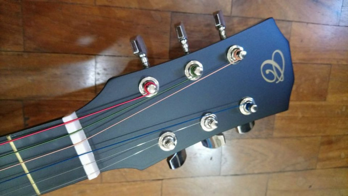 SQOE Acoustic Guitar