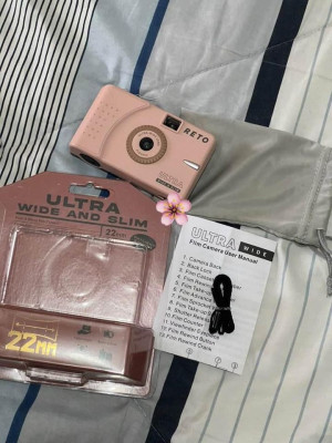 Reto Ultrawide & Slim 135 Compact Reusable Film Camera
