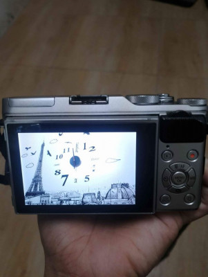 FUJIFILM XA-3 MIRRORLESS CAMERA