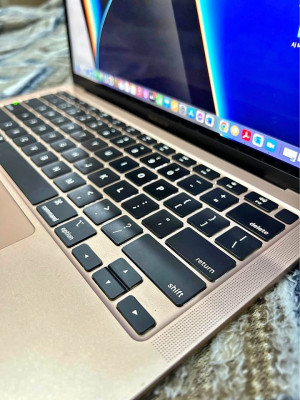 Macbook Air 2020
