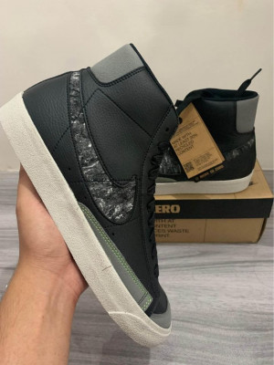 BELOW SRP NIKE BLAZERMID 77