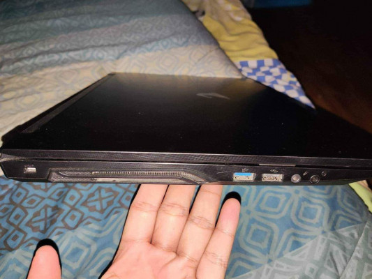 Gigabyte Aorus 5 MB Gaming Laptop