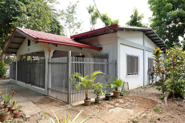 FOR SALE HOUSE & LOT