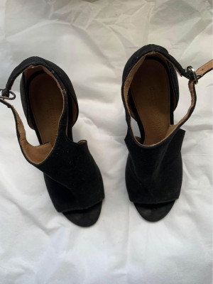 Black Suede Stilleto