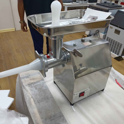 HEAVY DUTY MEAT GRINDER