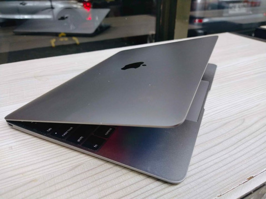 Macbook 12 2016 Retina 8GB RAM 256GB SSD