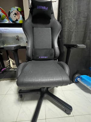GAMING CHAIR