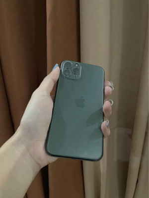 Iphone 11 pro 64gb FU 85% batt health No issue