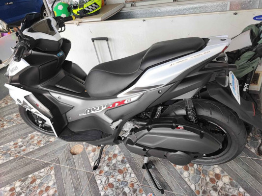 2023 Yamaha aerox s premium white