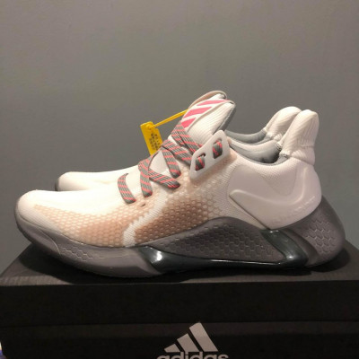 AlphaBounce Instinct M