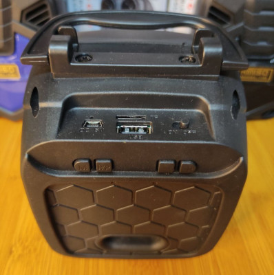 Portable Wireless Speaker - Rechargeable