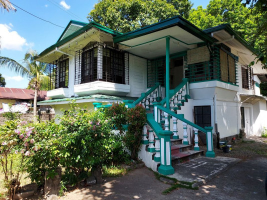 FOR SALE  2,266 sqm lot with ancestral house and rest house