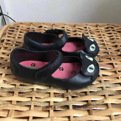 PRELOVED MINI MELISSA FOR KIDS