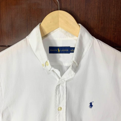 Ralph Lauren Button down long sleeves gold tag