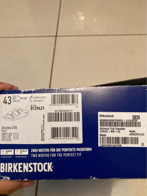 Birkenstock Arizone Essentials