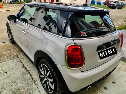 2018 Mini cooper 3 door hatch