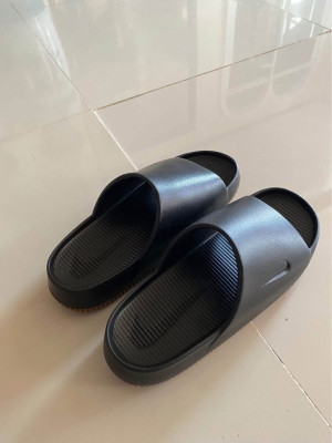 NIKE Calm Slide Size 10
