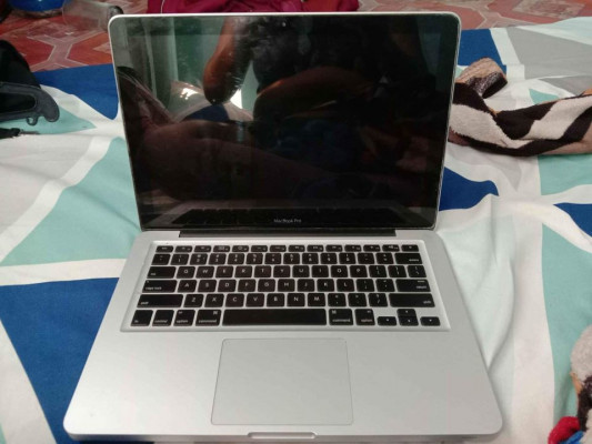 Laptop Macbook Pro