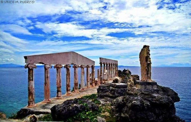 FORTUNE ISLAND + TAGAYTAY DAY TOUR