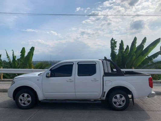 NAVARA LE 4X2 2013