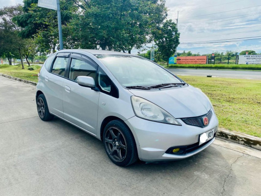 2010 Honda jazz