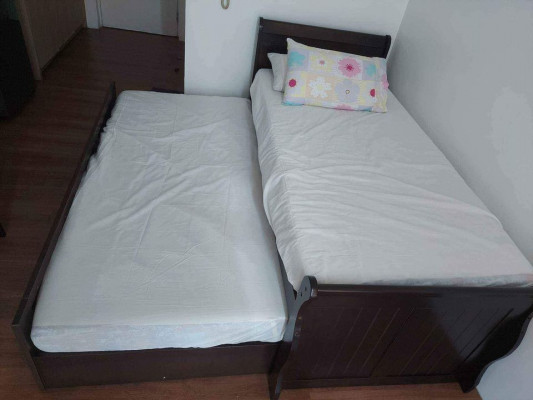 Pull Out Bed
