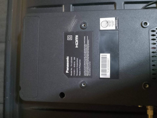 PANASONIC 32 INCHES BASIC