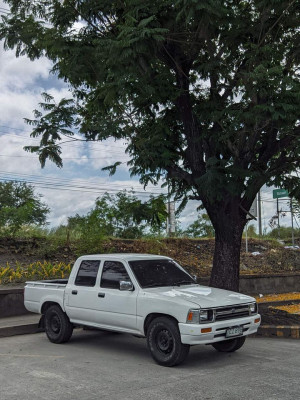 TOYOTA HILUX LN85 1994