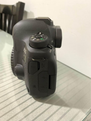 Canon 6D Mark II Full Frame DSLR