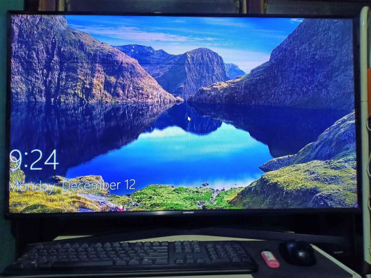 Samsung 42 inches Led TV