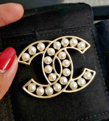 Double C Pearls Brooch