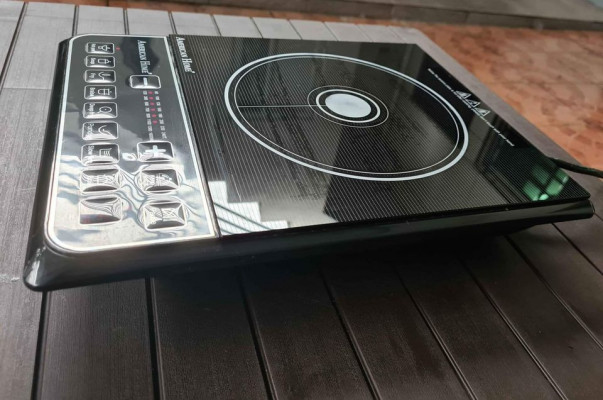 American Home Induction Cooker