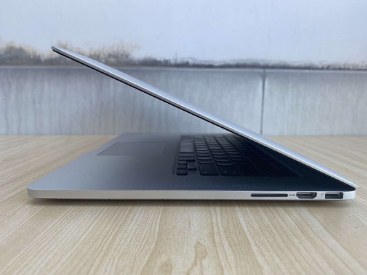MACBOOK PRO (RETINA 15-INCH MID 2015)