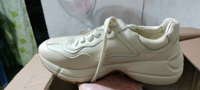 brand new Gucci rhyton mickey mouse shoes