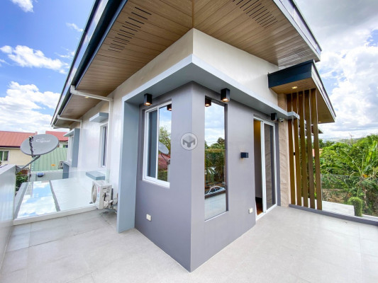 ⁣Fresh Ultra-Modern House and Lot for Sale In San Mateo Rizal