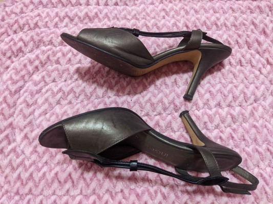 High heels sandals