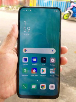 OPPO RENO 2F.