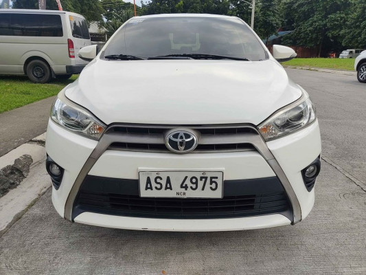 2015 Toyota yaris