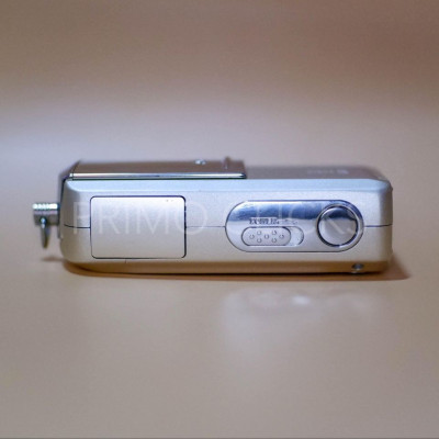 *Rare* Toshiba PDR-T20 Digital Camera (Gold)