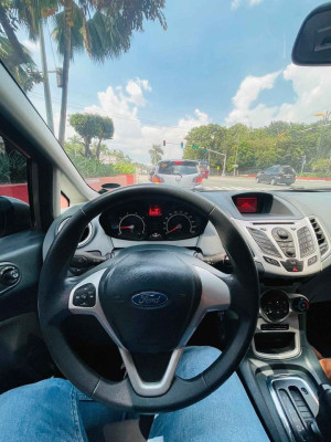2013 Ford fiesta