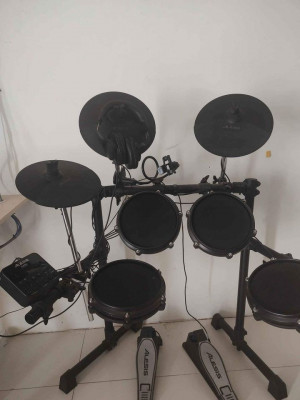 Alesis turbo mesh drums
