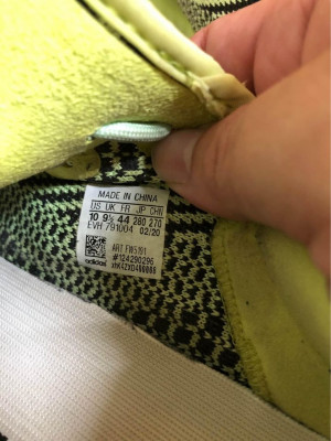 Adidas yeezy 350 yeezreel NR US10