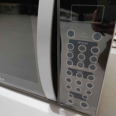 Whirlpool MWX 303 ES Microwave Oven