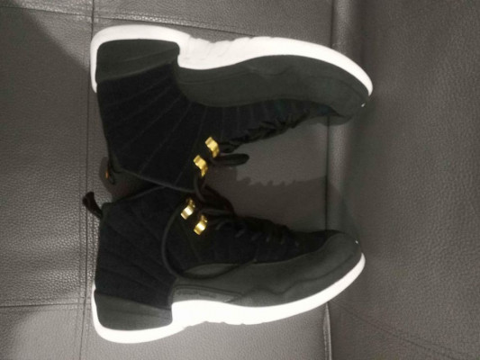 Jordan 12 reverse taxi