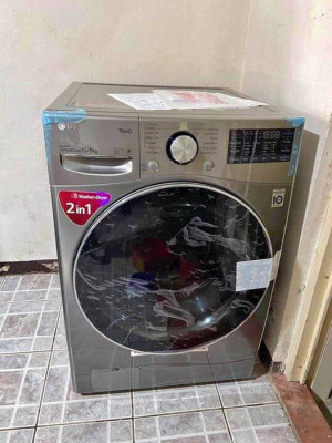 LG FRONTLOAD WASHER/DRYER