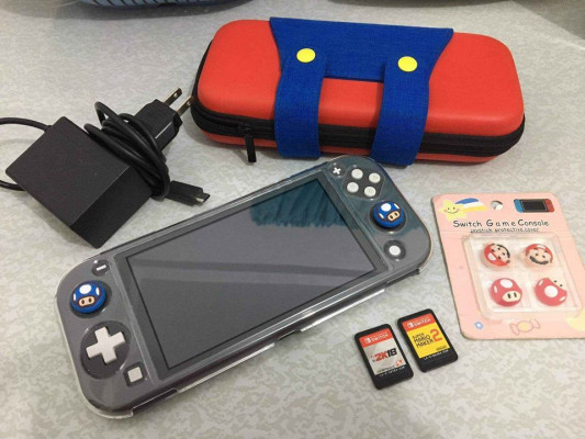 Nintendo switch lite