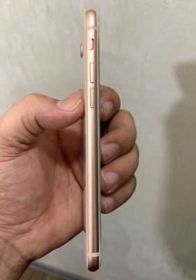 IPHONE8 FOR SALE